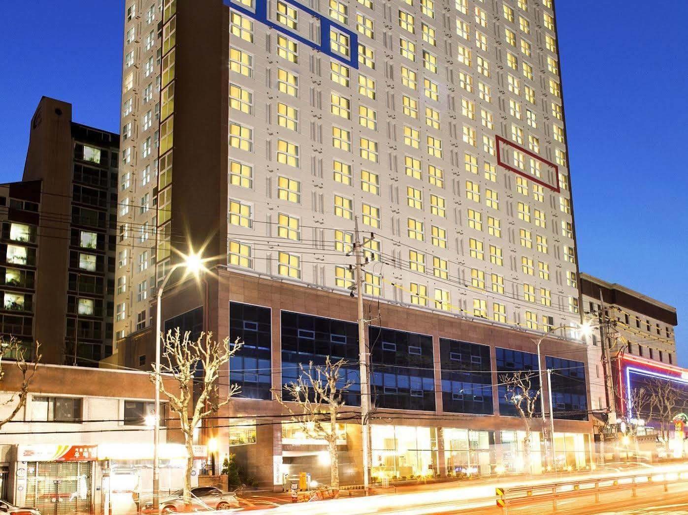 Hotel Bernoui Сеул Экстерьер фото